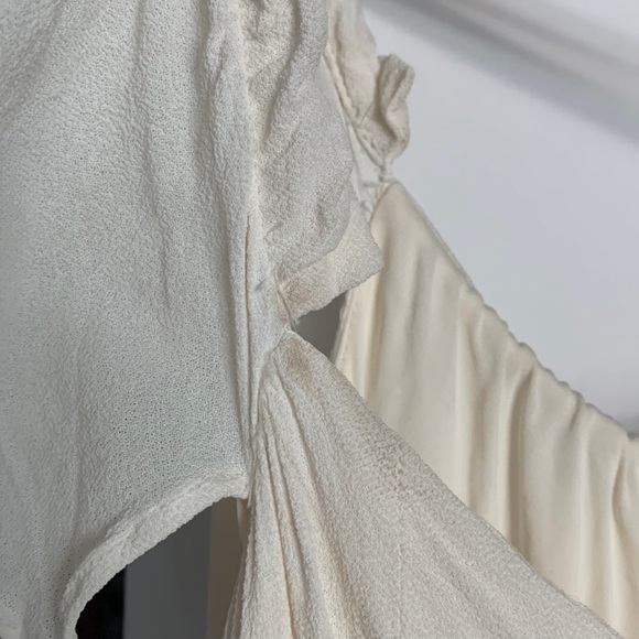 Size 4 Reformation Butterfly Dress - Picture 6 of 7